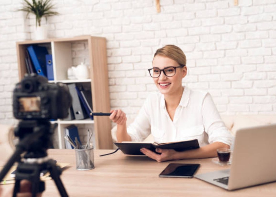 Portada de De "GRWM" a "BTS": Por qué las PyMEs deben adoptar videos auténticos