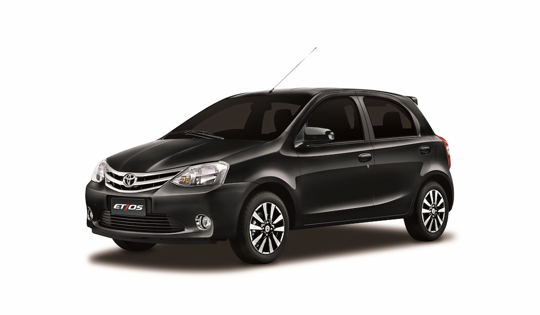 Portada de  Toyota lanzó el nuevo Etios Platinum