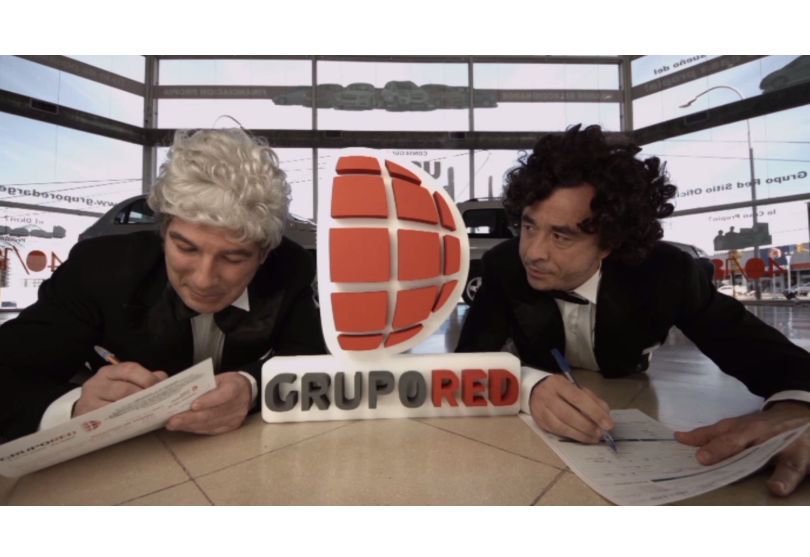 Portada de "Poemas", nueva campaña de Media Interior para Grupo Red