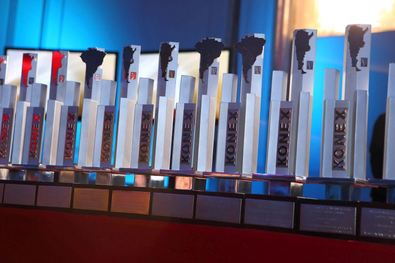 Portada de Se eligieron las figuras destacadas para el Premio Konex de Platino y de Brillante