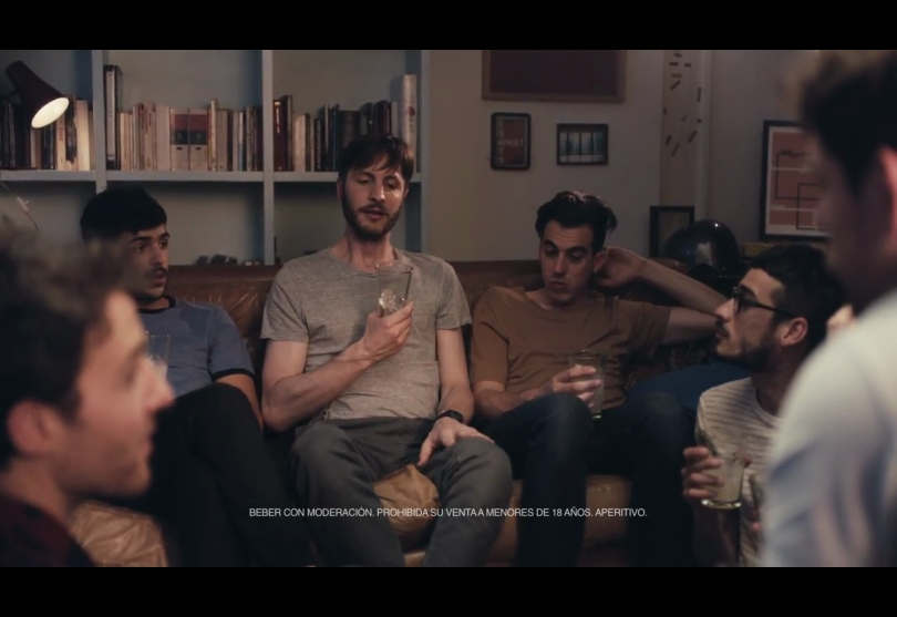Portada de Nuevo comercial de Gancia, creado por BBDO