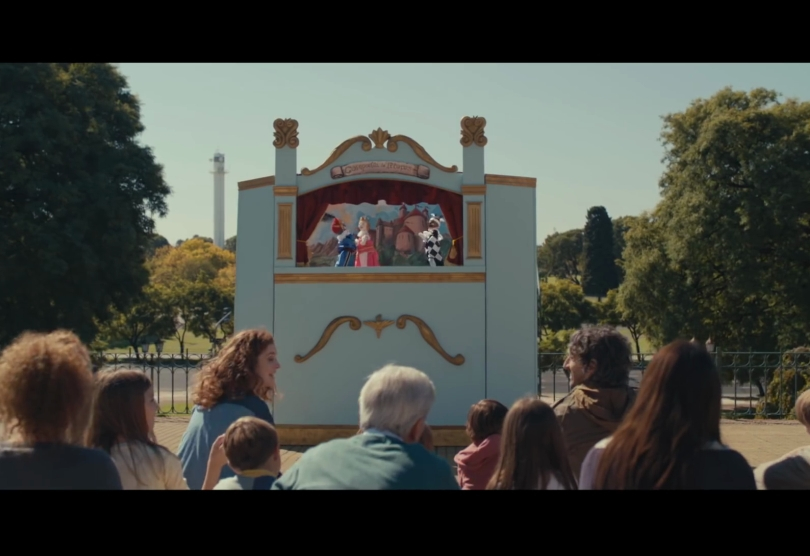 Portada de “Señales”, nueva campaña de Dentsu Argentina para Toyota Etios 2017