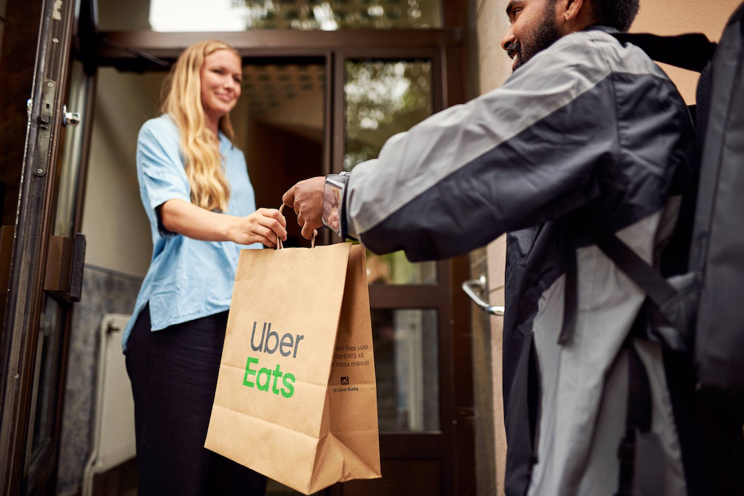 Portada de Uber Eats se expande al Gran Buenos Aires