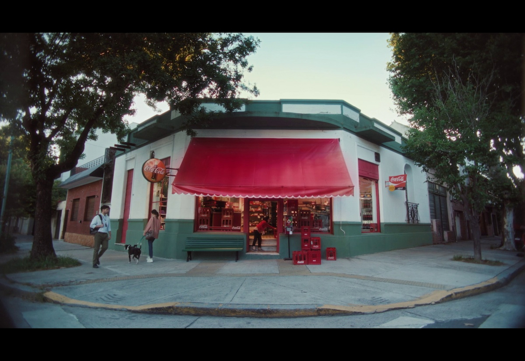 Portada de Estreno: Coca-Cola presenta una nueva edición de “Juntos en Todas”