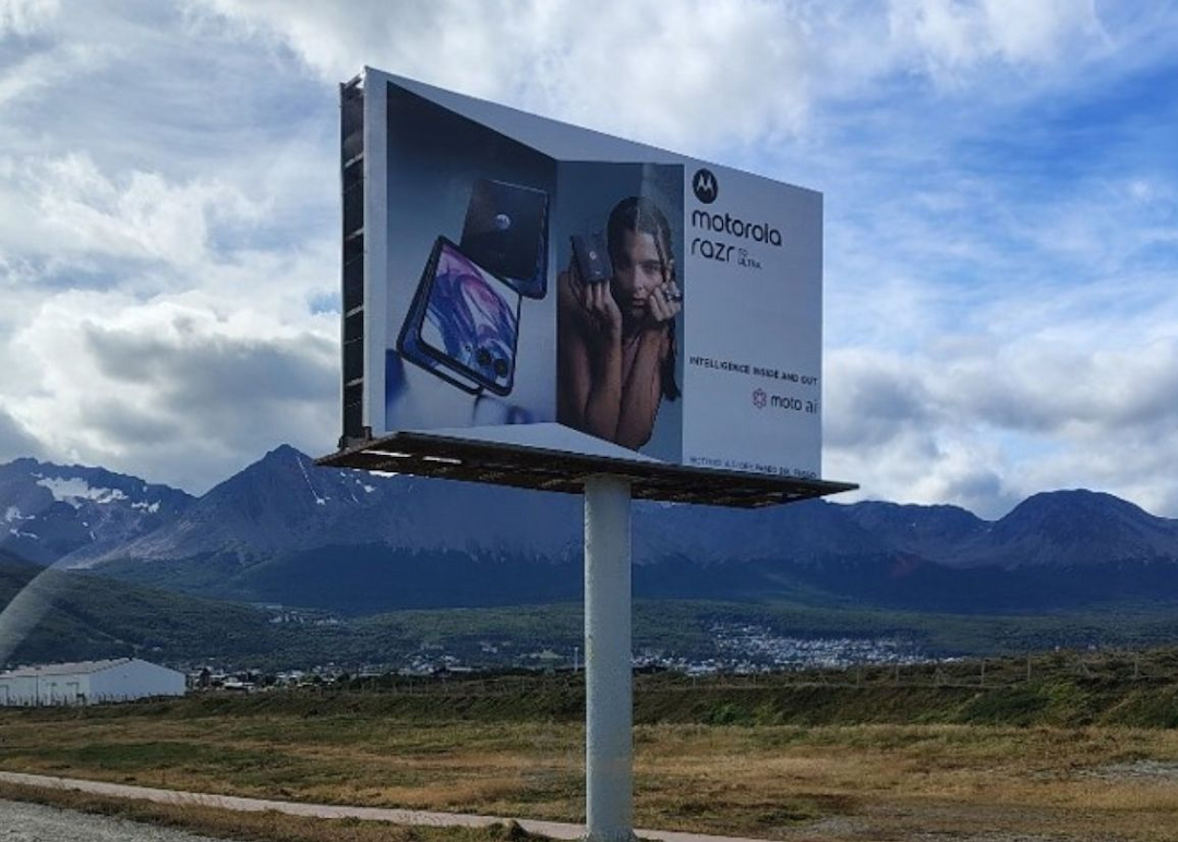 Portada de Brand Plus lanza su nuevo circuito publicitario en los aeropuertos de la Patagonia
