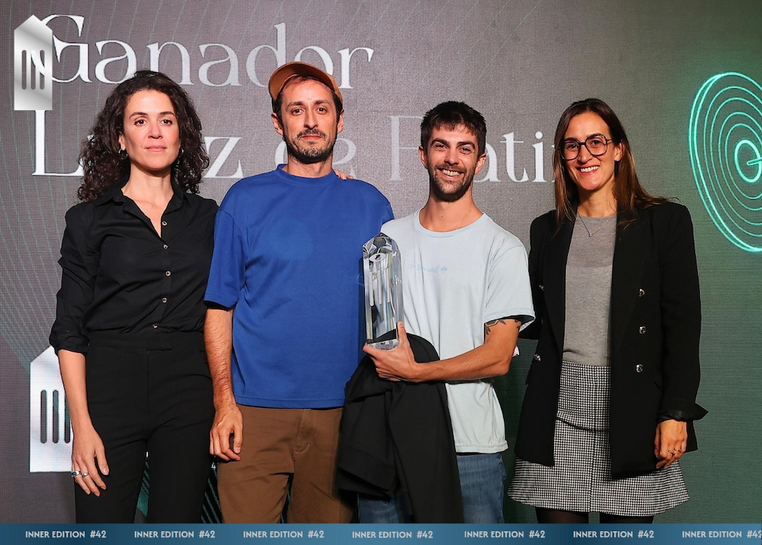 Portada de Netflix y Febrero MADE se llevaron el Lápiz de Platino de Medios