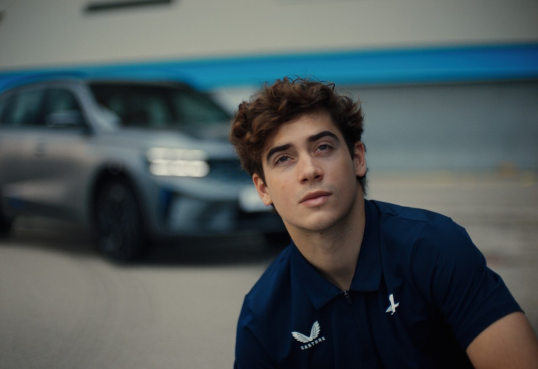 Portada de Estreno: Renault presenta su campaña con Franco Colapinto como embajador de la marca