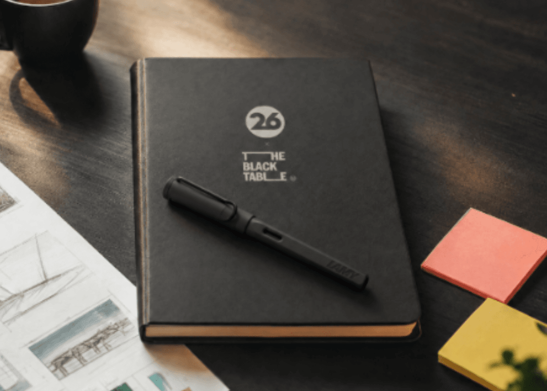 Portada de Multimedio26 eligió a The Black Table para renovar su marca