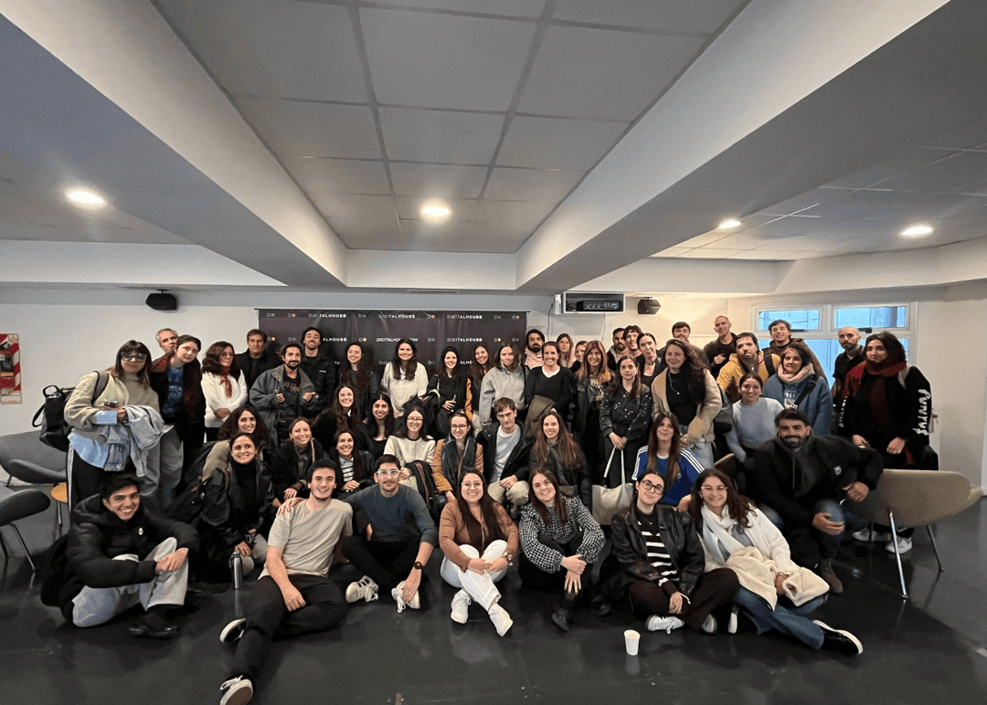 Portada de VML lanzó IA Talent Mindset