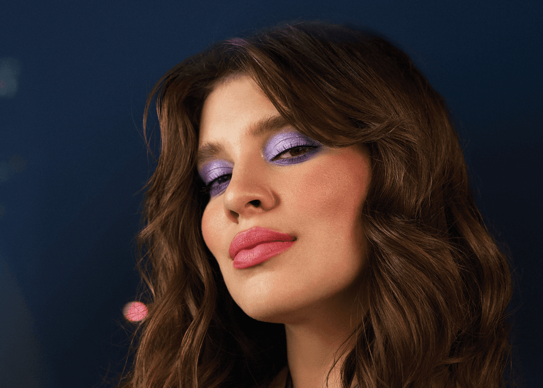 Portada de Avon celebra seis ediciones en BAFWEEK 