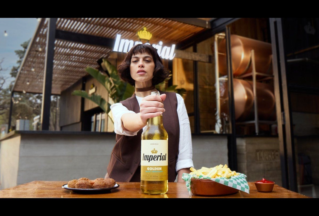 Portada de “Un sabor especial”, la primera campaña de Merci para Imperial