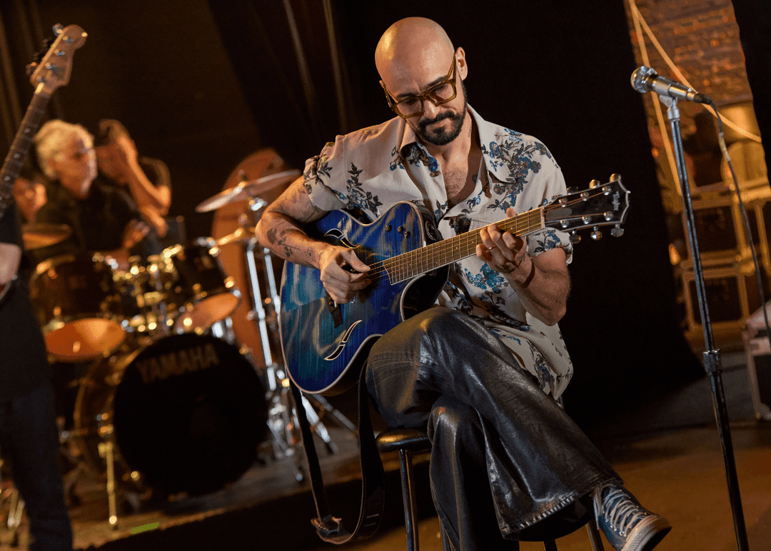 Portada de Medicus y Lado C lanzan “Vocación”, una campaña institucional con la participación de Abel Pintos