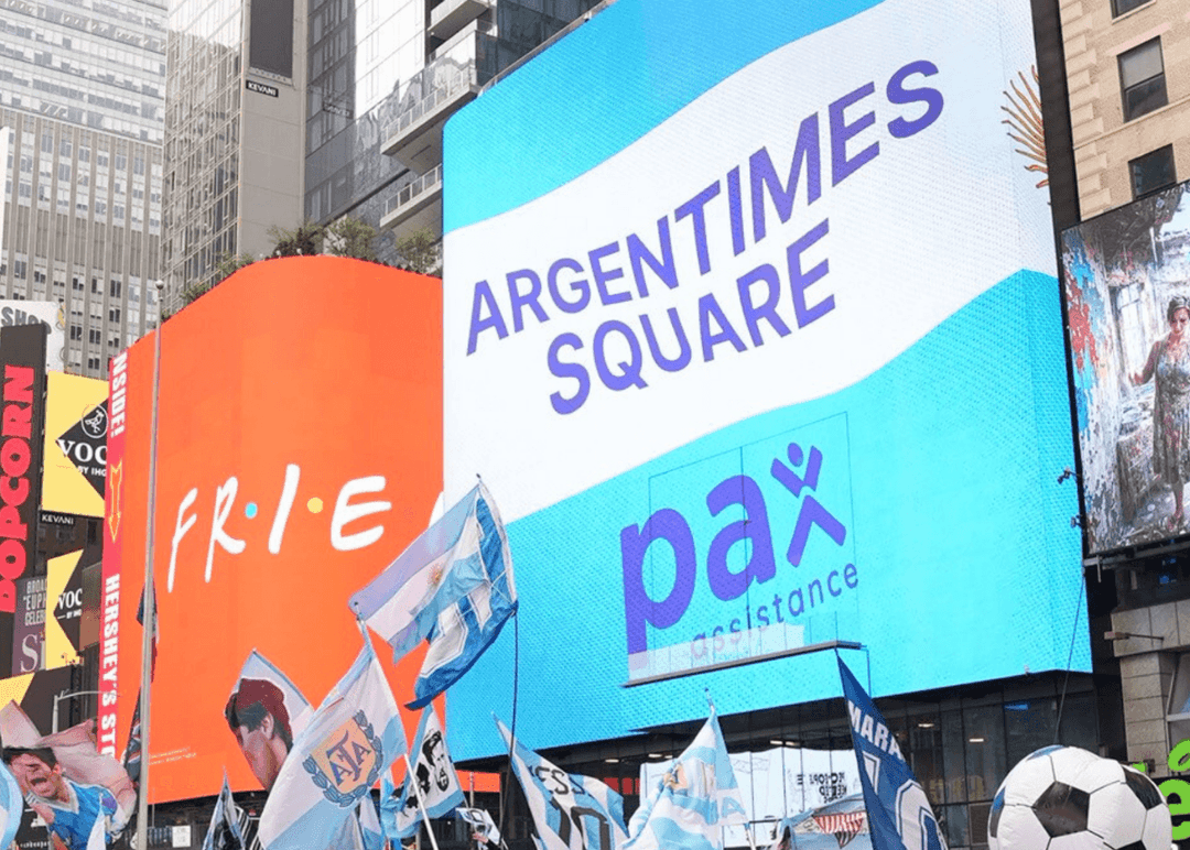 Portada de La acción de Founders para Pax que se volvió viral durante el banderazo argentino en Nueva York