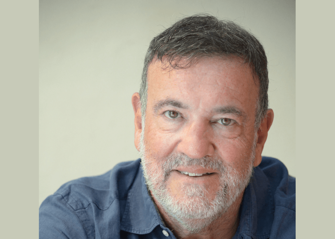 Portada de Horacio Fraccione presenta "Piloto de Radio"