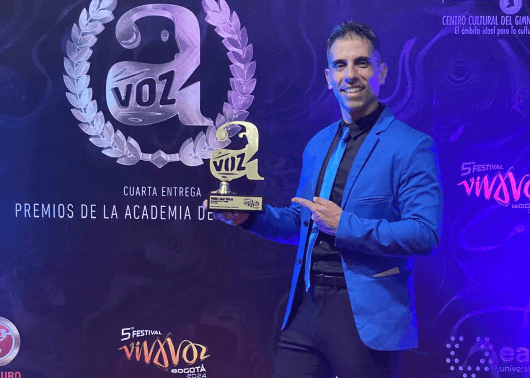 Portada de Pedro Labattaglia gana en Colombia el premio "A Voz 2025"