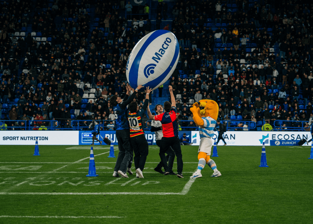 Portada de Rotundo y Banco Macro jugaron con Los Pumas 