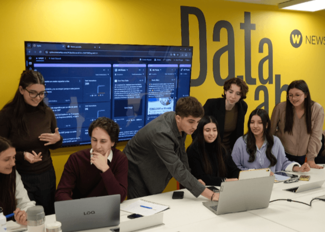 Portada de UADE lanza PR Data Lab