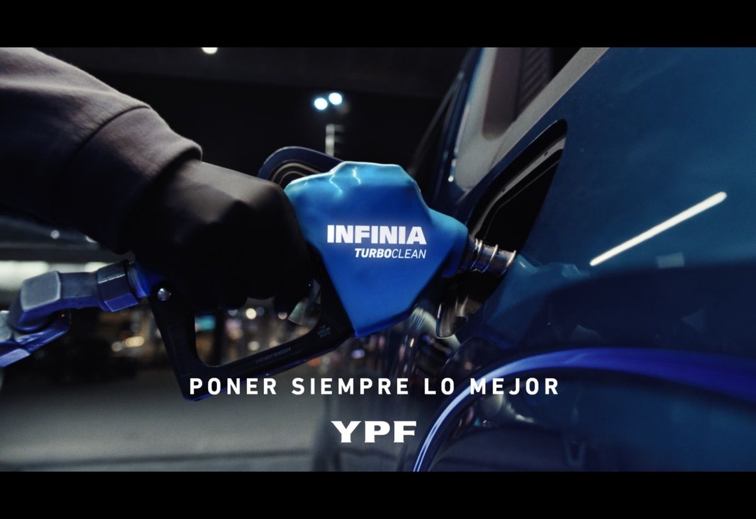 Portada de Estreno: “Poner siempre lo mejor”, la nueva plataforma para Infinia por YPF y Mercado McCann