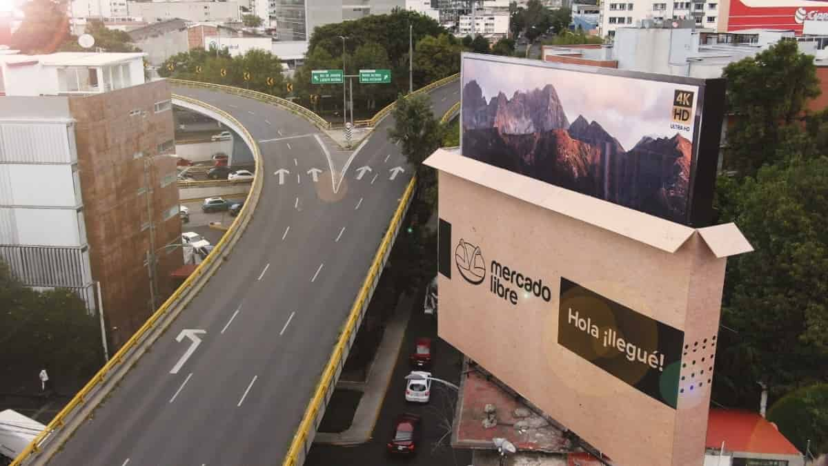 Portada de Mercado Libre y Super presentan "Seguimos llegando" en Mexico