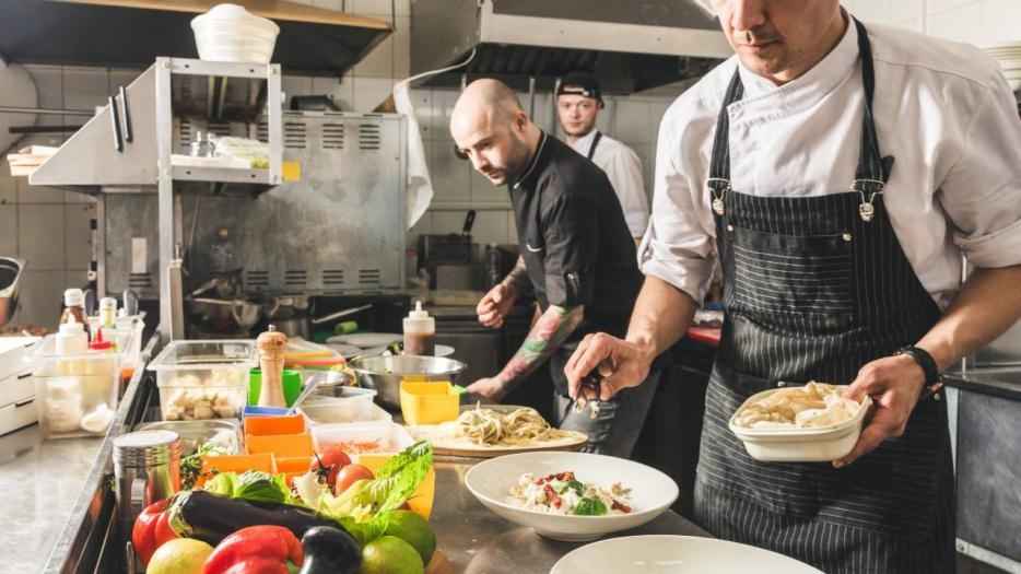 Portada de Cucinare lanza los Premios 2021