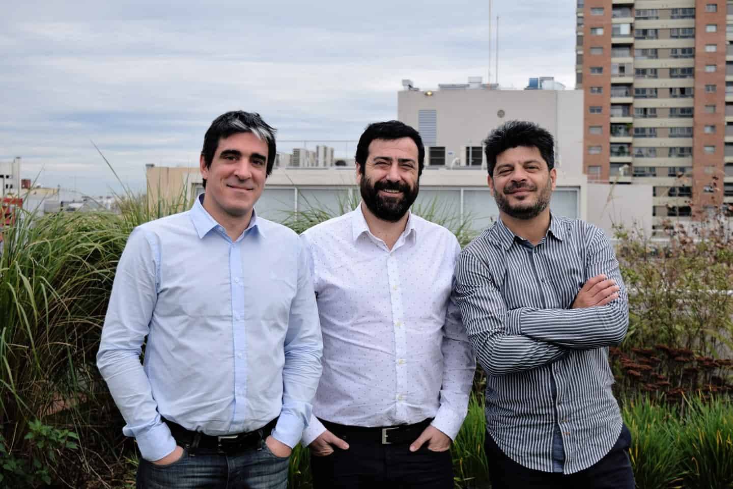 Portada de Carat Argentina incorpora a Mariano Barcelona y Javier Cáceres