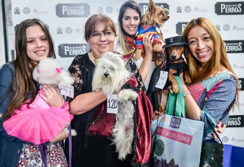 Portada de Exitoso lanzamiento de "Nuestros Perros" en La Rural