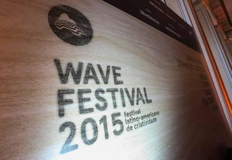 Portada de Wave: todos los ganadores. Grand Prix para Del Campo en Film 