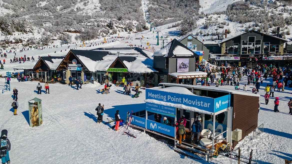 Portada de Movistar llega al Cerro Catedral con eventos y beneficios 