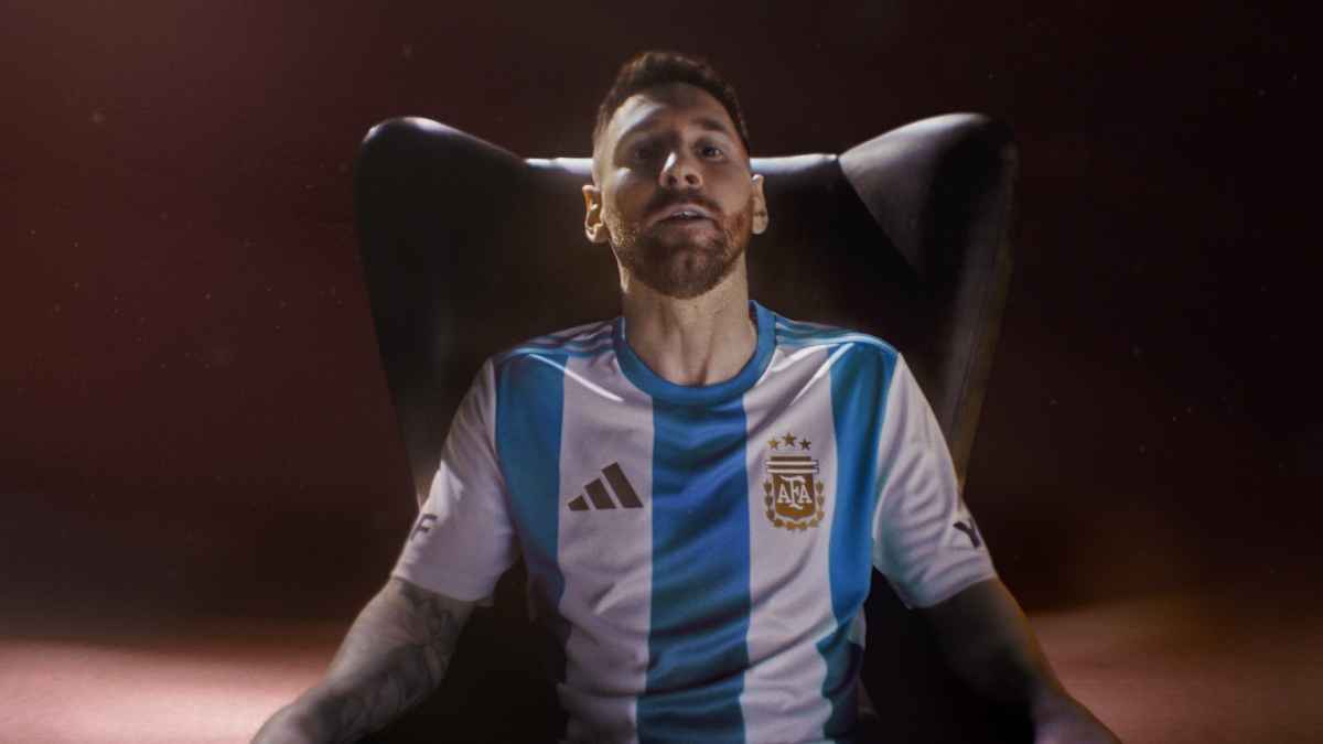 Portada de “¿Qué haría Messi?”, nueva campaña de Isla e YPF 