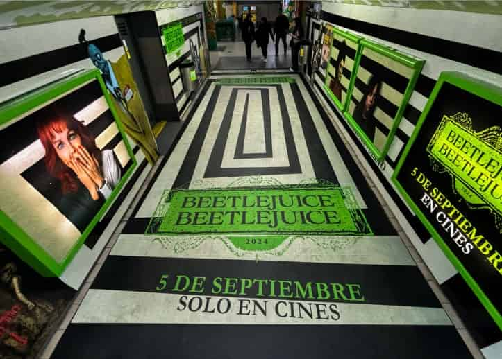 Portada de La campaña de Beetlejuice en el subte