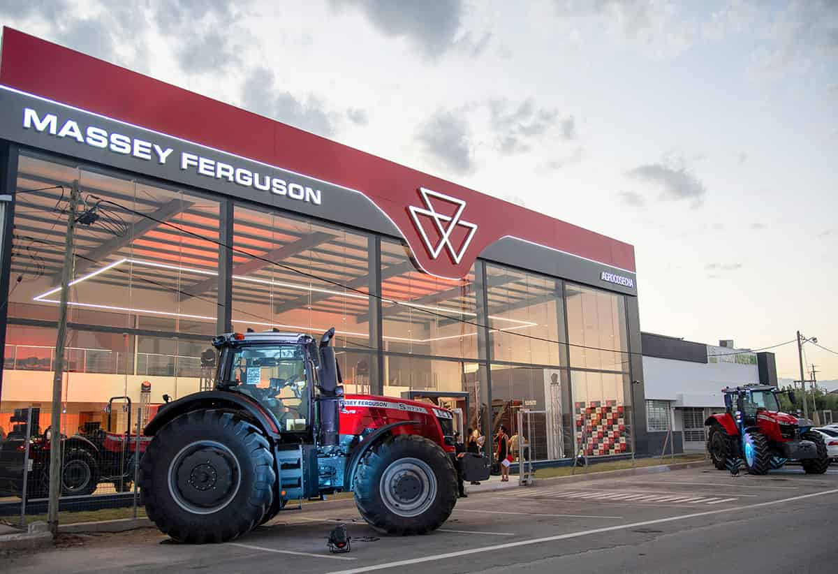 Portada de Massey Ferguson inauguró un nuevo concesionario en Maipú, Mendoza 