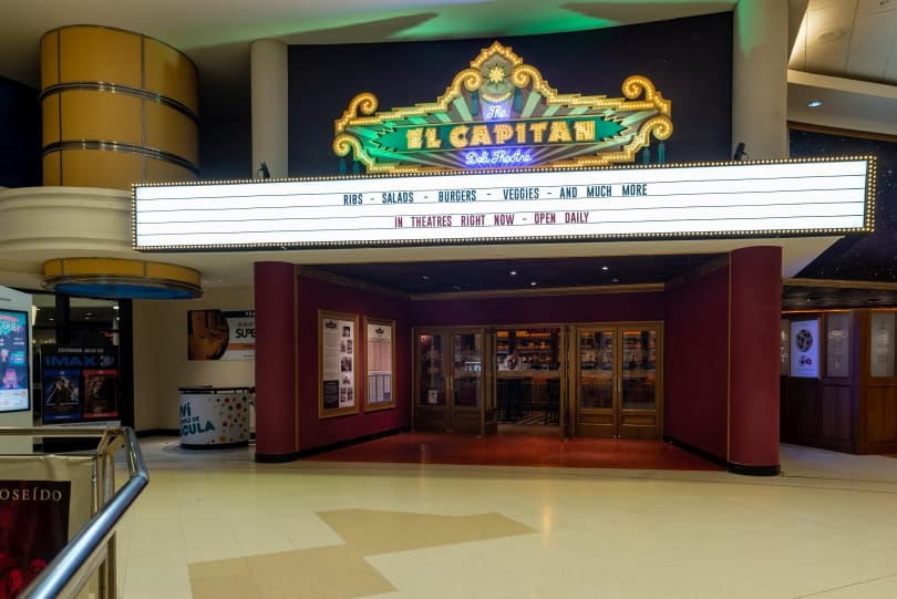 Portada de Tito Loizeau inaugura El Capitán, el primer restaurante temático de cine en Argentina
