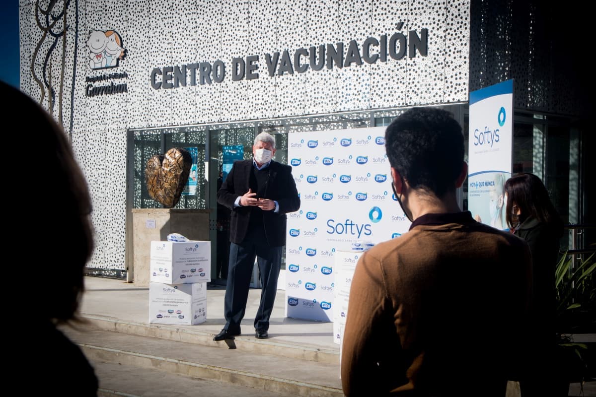 Portada de Softys donó 250 mil barbijos de tipo quirúrgico a la Fundación Garrahan