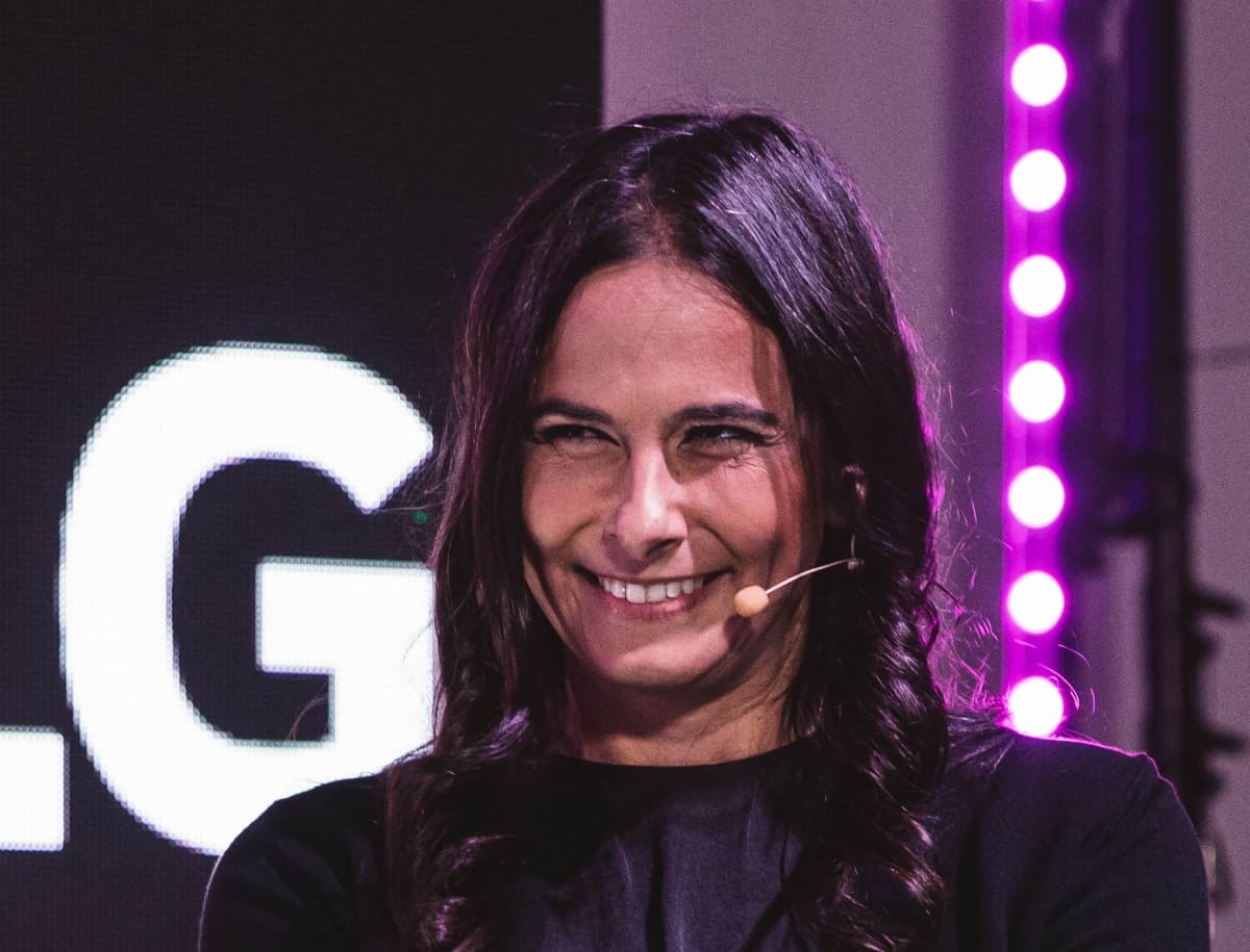 Portada de Mariela Coda de LG: “Las necesidades de los consumidores en sus hogares se hicieron más evidentes”