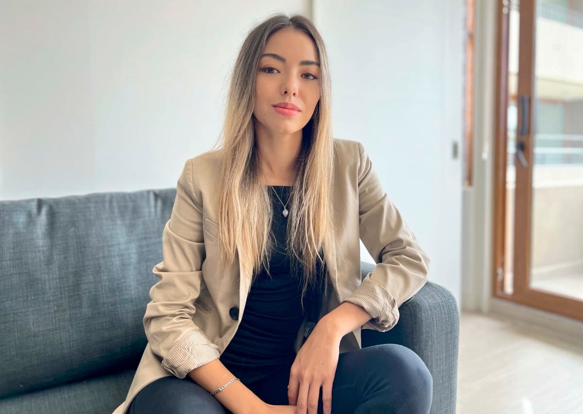 Portada de The Juju nombra a Arah Kim como nueva Directora Creativa en México