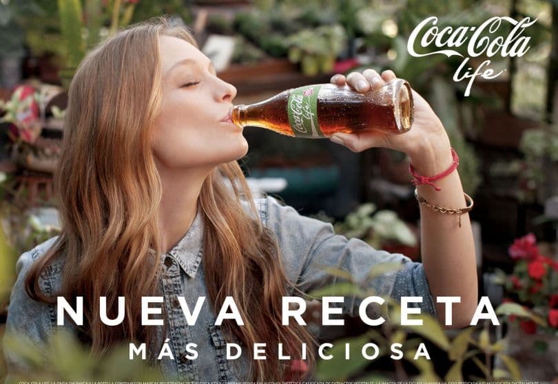 Portada de Coca-Cola Life se renueva y lanza una nueva campaña creada por Santo