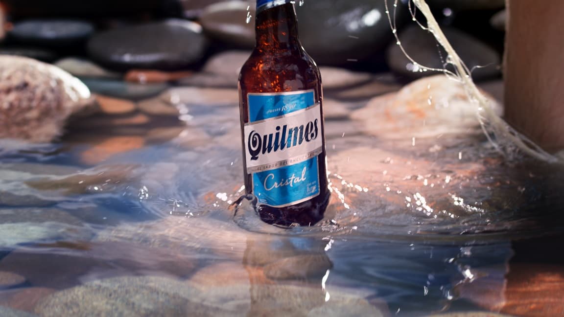 Portada de Quilmes te invita a vivir este verano en modo “Camp”