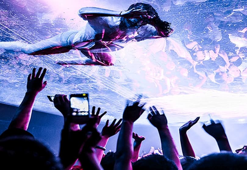 Portada de Fuerza Bruta suma a American Express como sponsor