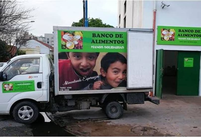 Portada de Disco y Vea de Supermercados Cencosud en una campaña con Bancos de Alimentos