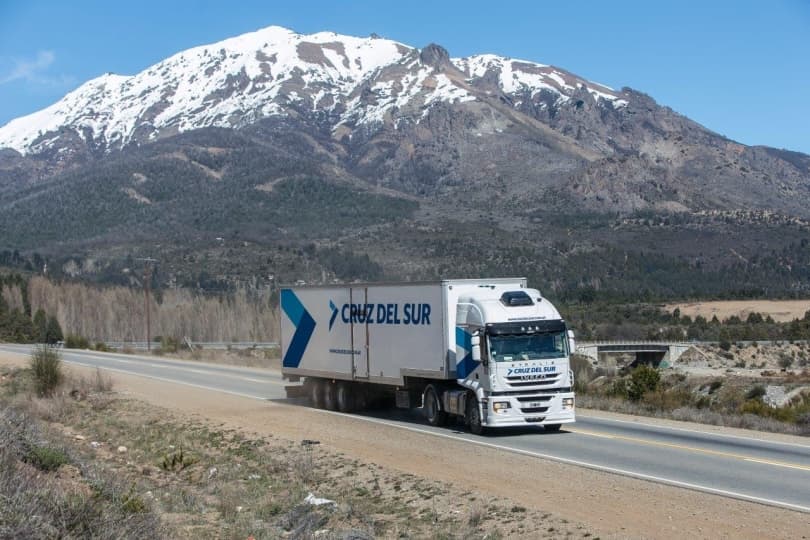Portada de Cruz del Sur reestructura la gestión operativa y comercial del interior del país