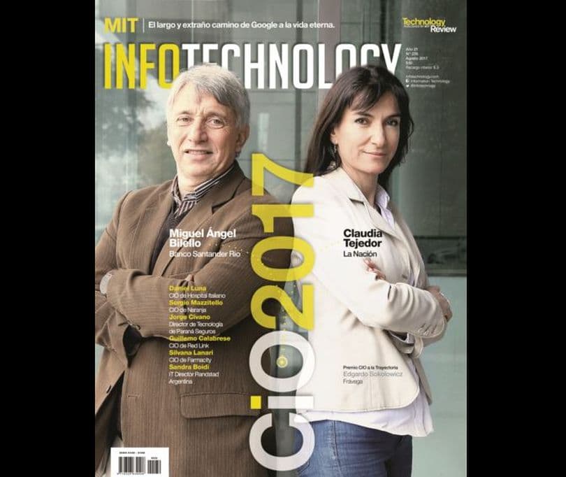 Portada de Edición del mes de agosto de Infotechnology y Apertura