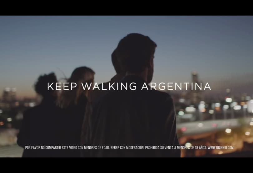 Portada de Keep Walking Argentina, el primer comercial que Johnnie Walker desarrolla en el país, creado por R/GA