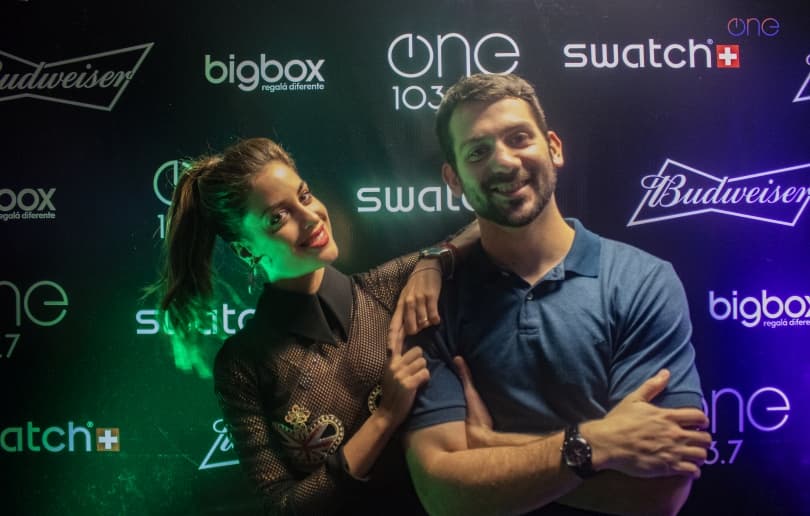 Portada de One 103.7 y Swatch juntos en el #OneFriendsDay