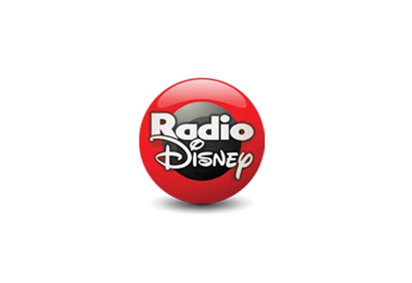 Portada de Artistas comparten en Radio Disney su primer recuerdo con la música