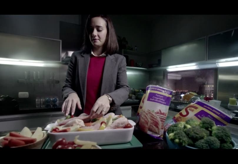 Portada de Pre-estreno: “Pollo Manos Libres”, primer trabajo de BBDO para su nuevo cliente Sadia