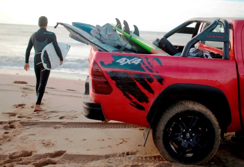 Portada de Hilux Limited en el “Billabong Surfing Days”