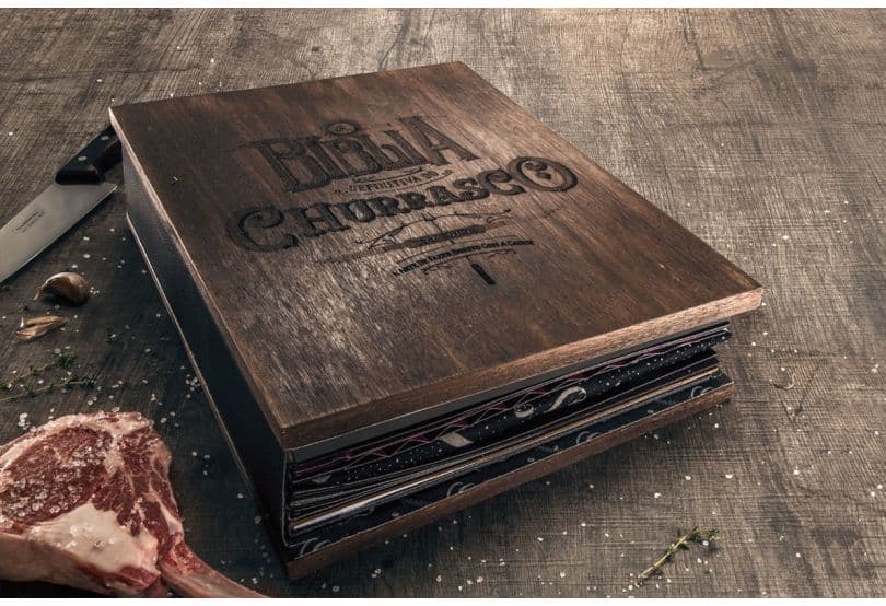 Portada de El churrasco tiene biblia gracias a JWT Brasil y Tramontina