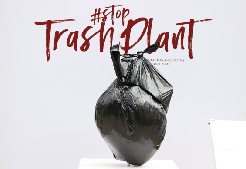 Portada de #STOPTRASHPLANT, una acción de DDB y la Fundación Argentina de Trasplante Hepático