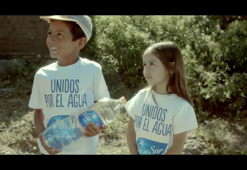 Portada de “Unidos por el agua” de Villa del Sur, el primer proyecto de Don con la marca