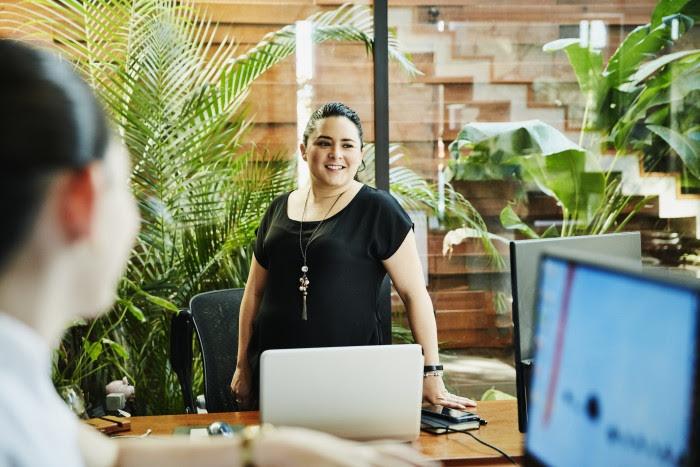 Portada de Getty Images presenta el Webinar "Panorama visual 2022: ¿cómo estamos representando a las mujeres?"